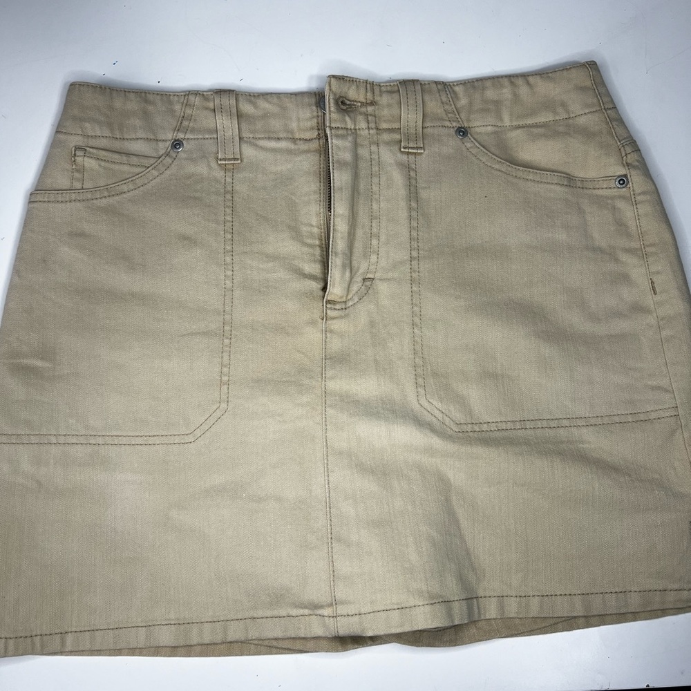Khaki mini skirt